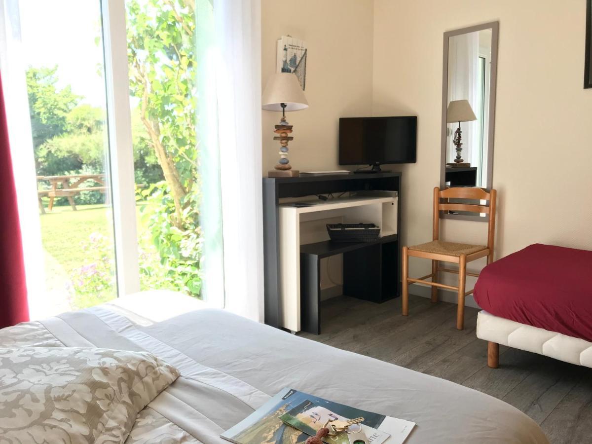 Hotel Aux Tamaris Sauzon Ngoại thất bức ảnh