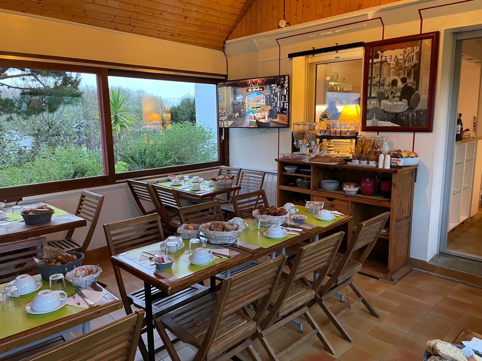 Hotel Aux Tamaris Sauzon Ngoại thất bức ảnh