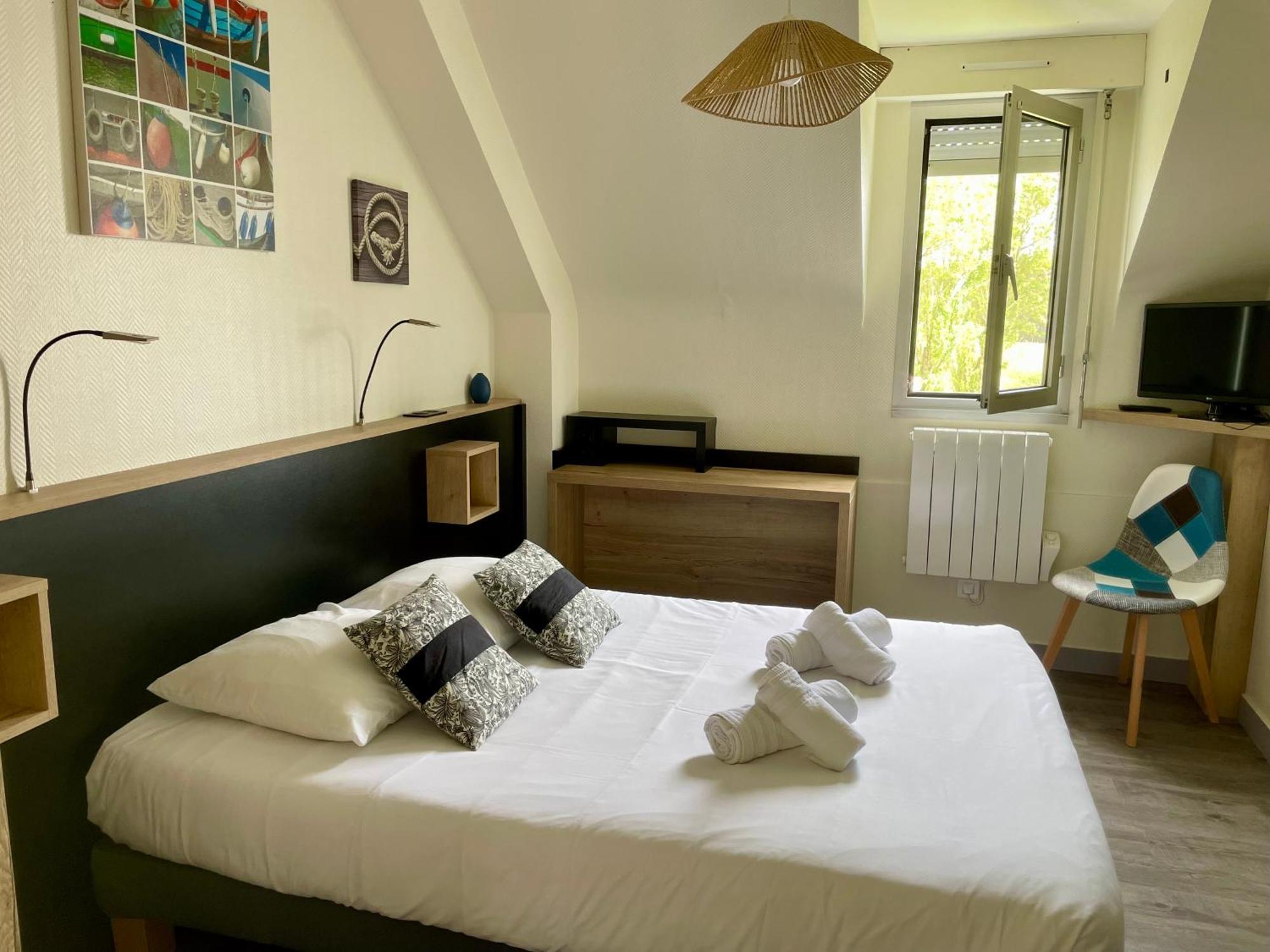 Hotel Aux Tamaris Sauzon Ngoại thất bức ảnh
