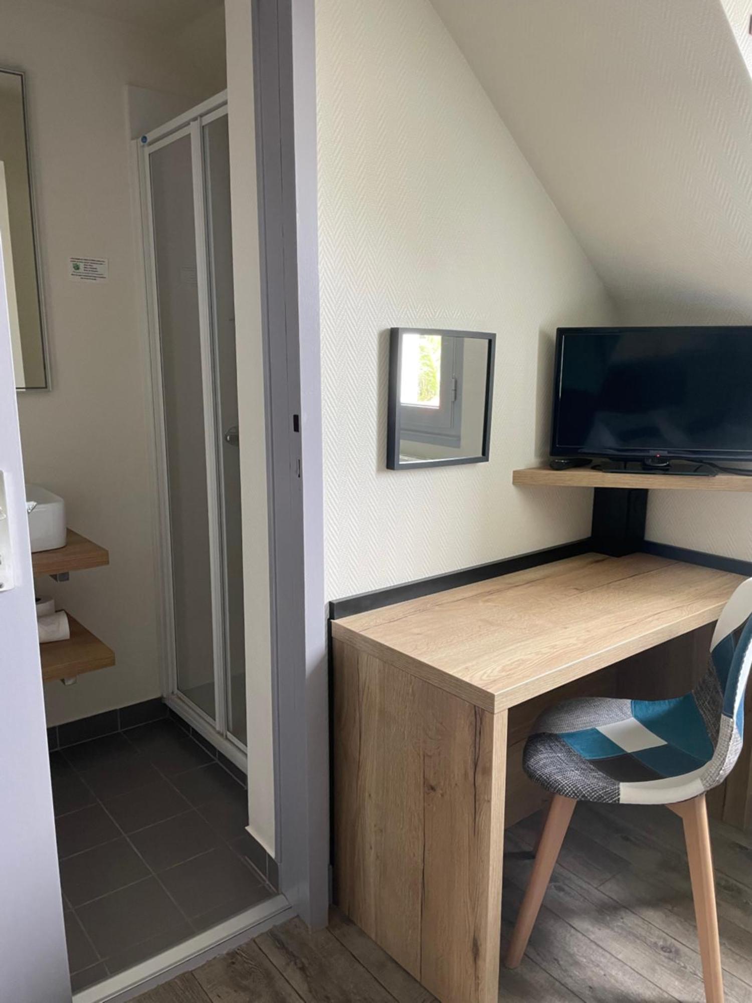 Hotel Aux Tamaris Sauzon Phòng bức ảnh
