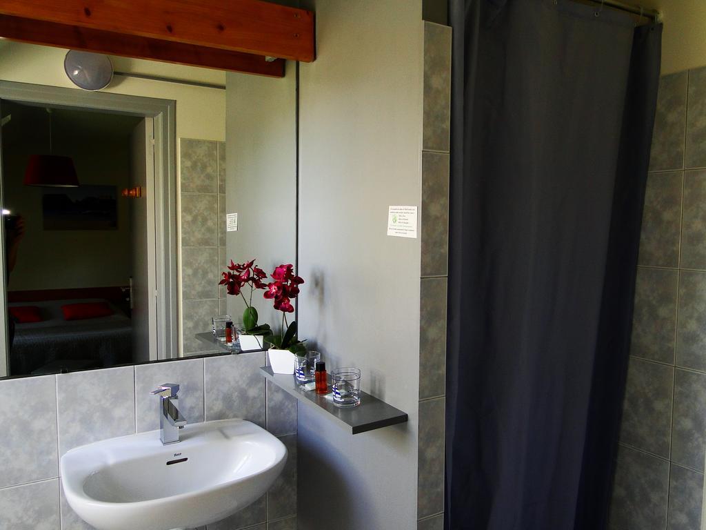 Hotel Aux Tamaris Sauzon Ngoại thất bức ảnh